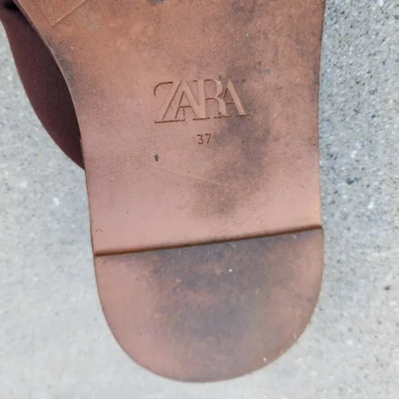 ZARA Quilted Brown Sandals