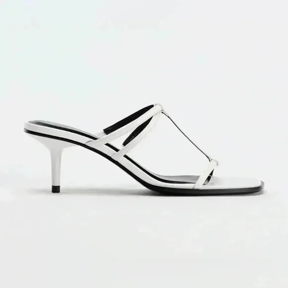 🔥🔥zara sandals with strap