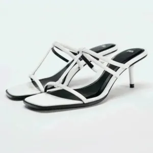 🔥🔥zara sandals with strap