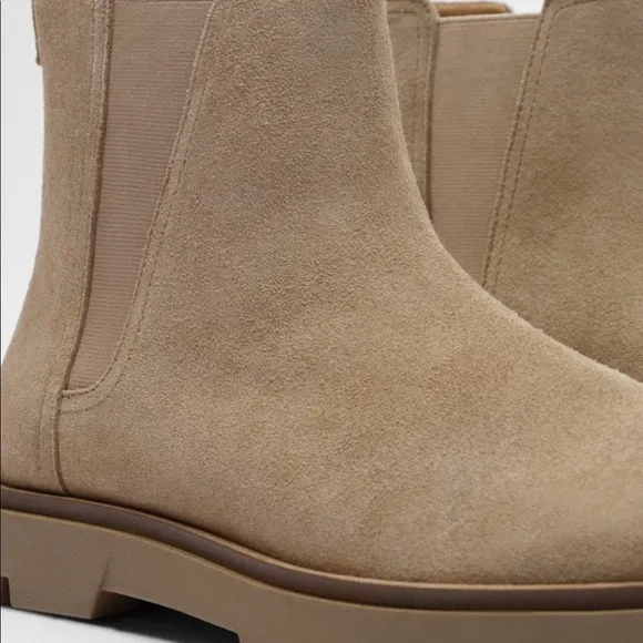 ZARA SPLIT SUEDE CHELSEA BOOTS