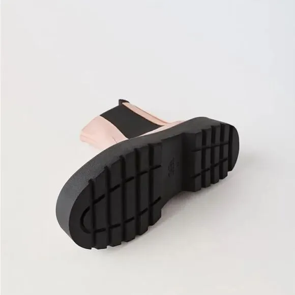 ZARA PATENT EFFECT CHELSEA BOOTS