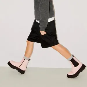 ZARA PATENT EFFECT CHELSEA BOOTS