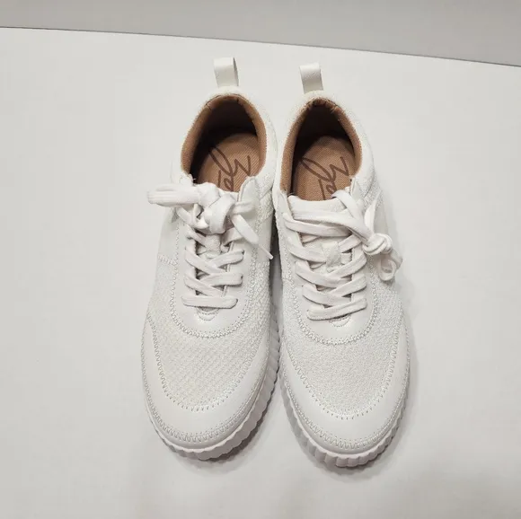 Zodiac Sneakers Womens 9 Cooper Lace Up Platform White Shoes