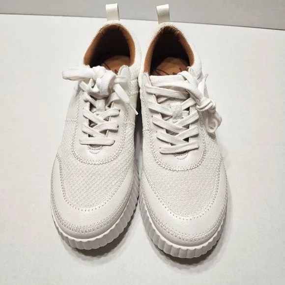 Zodiac Sneakers Womens 9 Cooper Lace Up Platform White Shoes